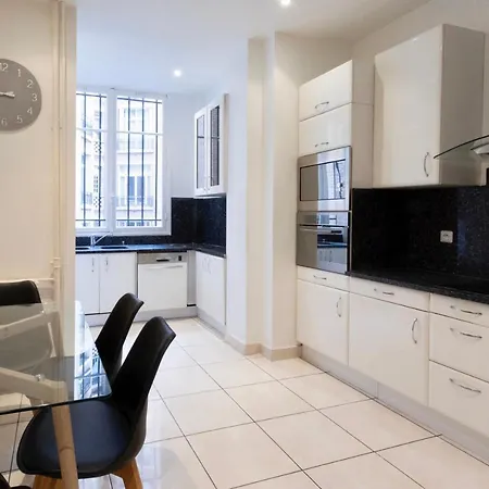 Cosy Flat 160 M2 Close To Eiffel Tower 파리