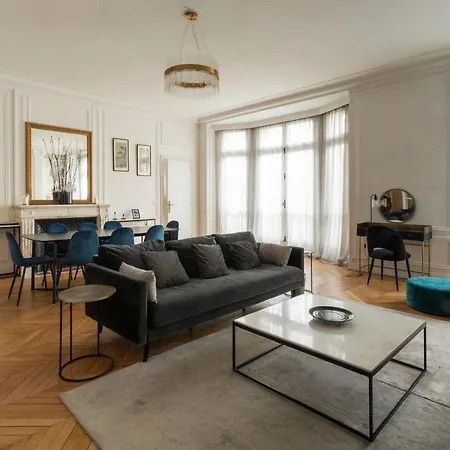 Cosy Flat 160 M2 Close To Eiffel Tower *