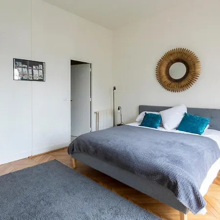아파트 Cosy Flat 160 M2 Close To Eiffel Tower